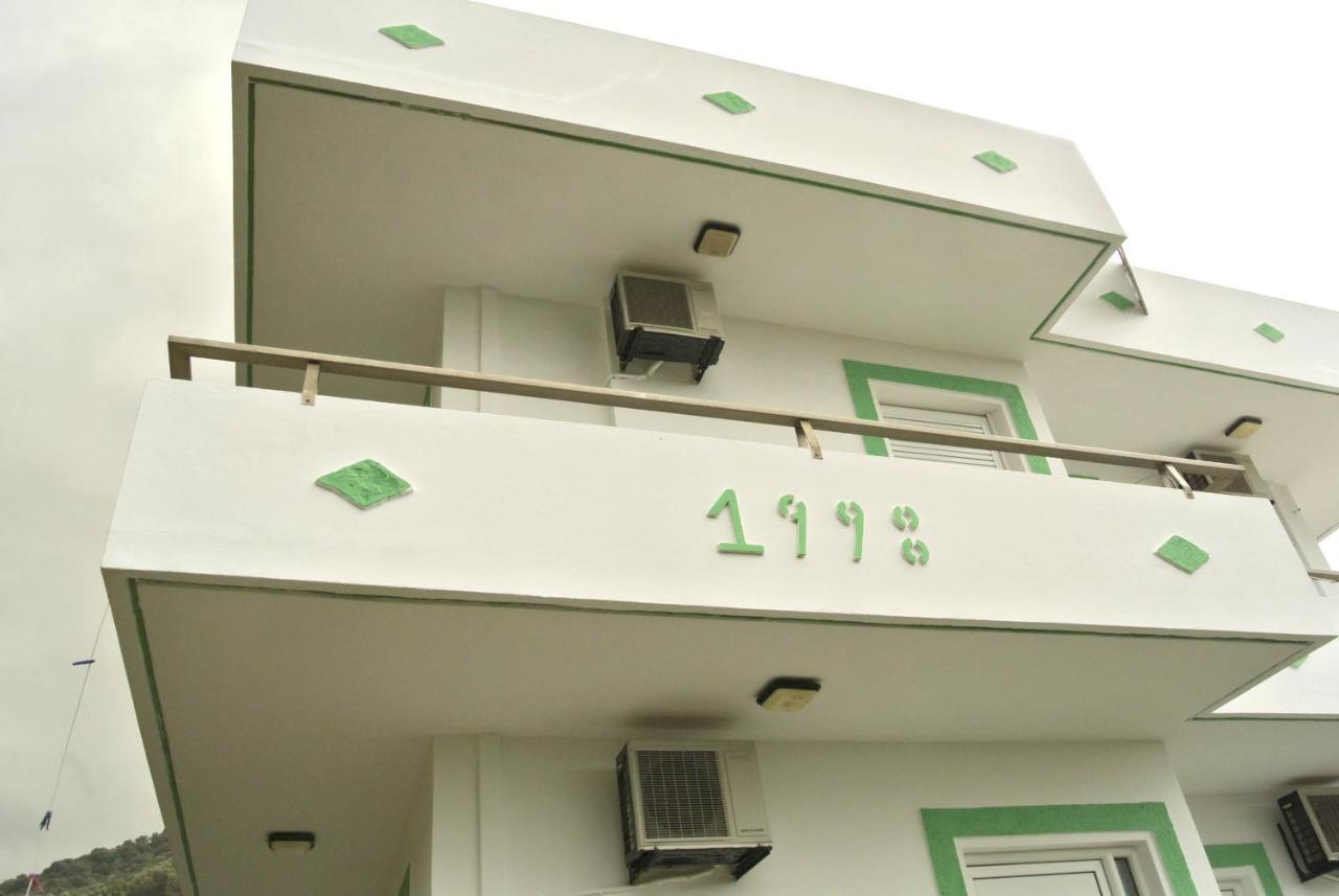 Kleanthis Apartments Родакинон Екстериор снимка
