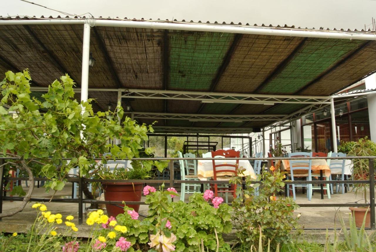 Kleanthis Apartments Родакинон Екстериор снимка